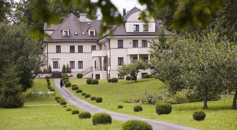 Hideauts Hotels Der Rosengarten Füssen Exteriör bild